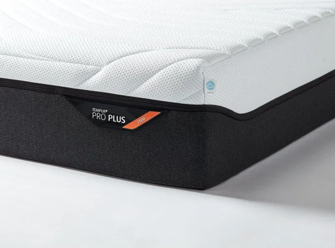 Feste TEMPUR PRO® Plus CoolQuilt Matratzen
