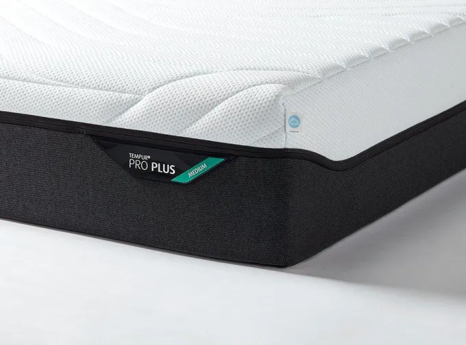 Mittelweiche TEMPUR PRO® Plus CoolQuilt Matratzen